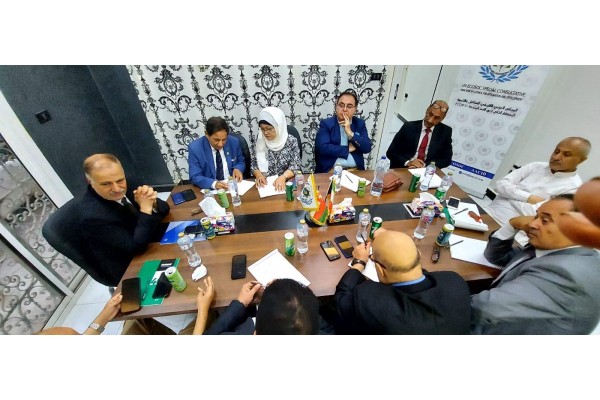 الاجتماع التحضيري للمجلس العربي الافريقي للتكامل والتنمية في مقره في القاهرة برئاسة معالي السفير عماد طارق الجنابي وبحضور بعض ممثلي سبعة دول عربية وافريقية واجنبية